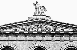 Partie du fronton du château. 1927.