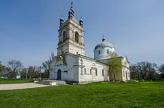 Église de la Nativité, classée à Liman.