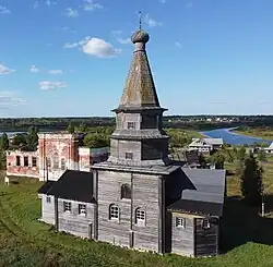 Vue aérienne proche.