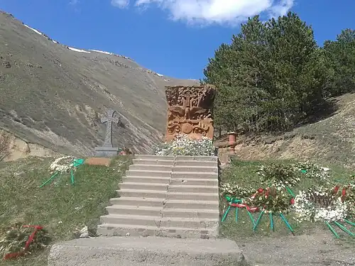 Ծաղկեպսակներ Մեծ եղեռնի զոհերի հիշատակին