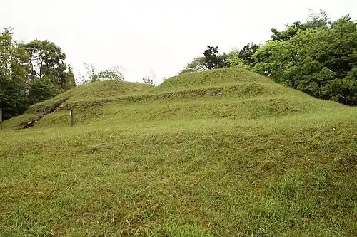 Okadayama Tumulus No.1, kofun atypique de la préfecture de Shimane. VIe&nbsp;siècle.