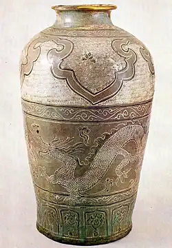 Style Punch’ŏng, première phase jusqu'au milieu du XVe&nbsp;siècle, pour la cour.