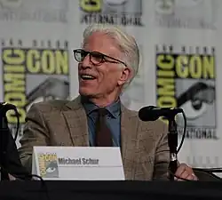 Ted Danson (Michael).