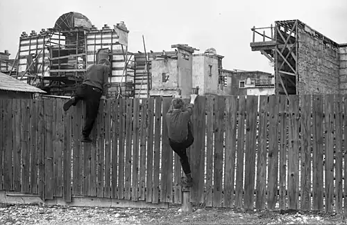 (Pas tout à fait) une ville abandonnée