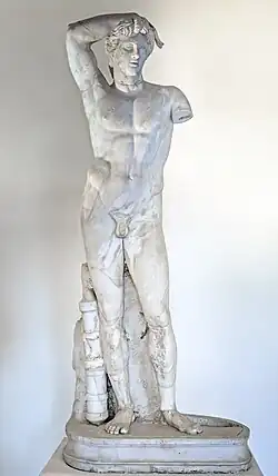 Statue d'Apollon lycien  IVe&nbsp;siècle&nbsp;av. J.-C.