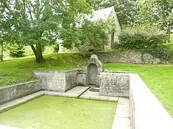 La fontaine et le four à pain