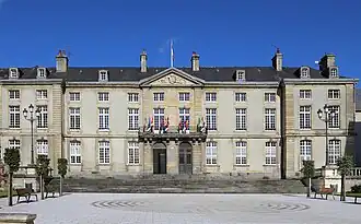 Palais épiscopal de Bayeux.