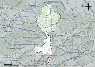 Carte en couleur présentant le réseau hydrographique de la commune