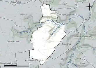 Carte en couleur présentant le réseau hydrographique de la commune