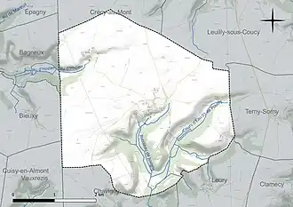 Carte en couleur présentant le réseau hydrographique de la commune