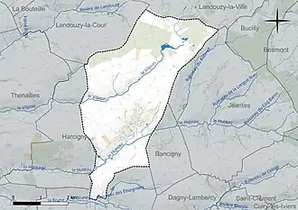 Carte en couleur présentant le réseau hydrographique de la commune