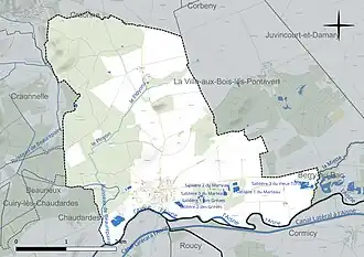 Carte en couleur présentant le réseau hydrographique de la commune
