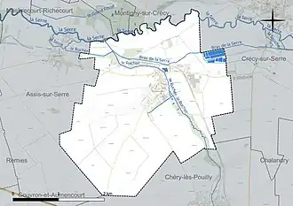 Carte en couleur présentant le réseau hydrographique de la commune