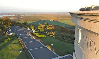 Vue imprenable sur la partie sauvage du lac de Madine.