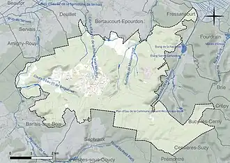 Carte en couleur présentant le réseau hydrographique de la commune