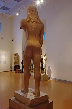 Kouros colossal du cap Sounion. Dos