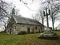 La chapelle et le calvaire Saint-Trémeur.