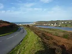 La Baie des Trépassés et l'étang de Laoual