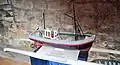 Chapelle Notre-Dame-de-la-Garde à Lomener : maquette de bateau (le Saint-Bieuzy) offerte en ex-voto.