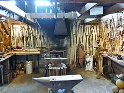 Atelier de forgeron (Musée vivant des vieux métiers d'Argol).