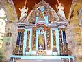 Plougastel-Daoulas : chapelle Saint-Claude, le retable du maître-autel avec saint Claude au centre.