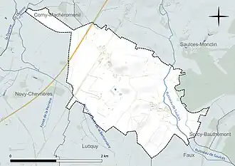 Carte en couleur présentant le réseau hydrographique de la commune