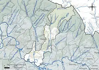 Carte en couleur présentant le réseau hydrographique de la commune
