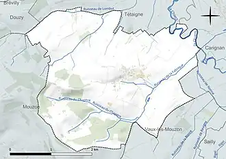 Carte en couleur présentant le réseau hydrographique de la commune