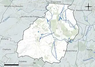 Carte en couleur présentant le réseau hydrographique de la commune