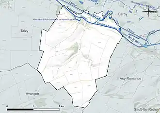 Carte en couleur présentant le réseau hydrographique de la commune