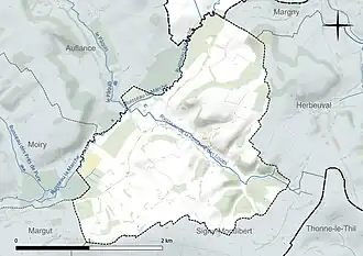 Carte en couleur présentant le réseau hydrographique de la commune