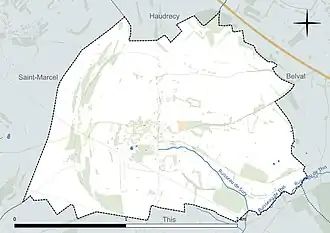 Carte en couleur présentant le réseau hydrographique de la commune