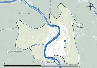 Carte en couleur présentant le réseau hydrographique de la commune