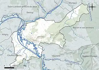 Carte en couleur présentant le réseau hydrographique de la commune