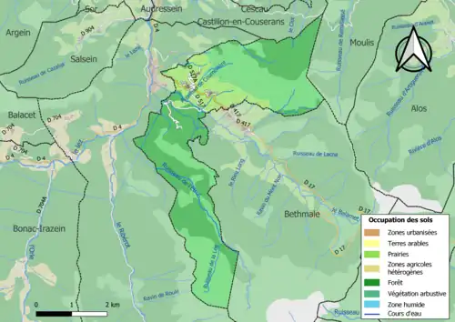 Carte en couleurs présentant l'occupation des sols.
