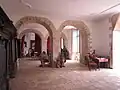 Château de Loyat ː salle principale du rez-de-chaussée.