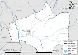 Carte en couleur présentant le réseau hydrographique de la commune