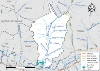 Carte en couleur présentant le réseau hydrographique de la commune