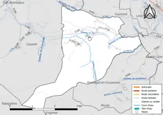 Carte en couleur présentant le réseau hydrographique de la commune
