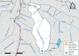 Carte en couleur présentant le réseau hydrographique de la commune