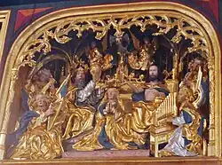 Le panneau du Couronnement de la Vierge