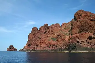 Scandola - Île de Gargalo et îlot Palazzu.