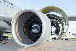 Moteur CF6-80C2 d'un ravitailleur A310-304 MRTT de la force aérienne allemande.