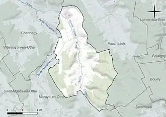 Carte en couleur présentant le réseau hydrographique de la commune