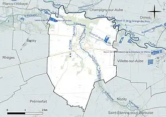 Carte en couleur présentant le réseau hydrographique de la commune