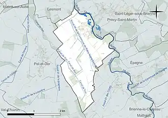 Carte en couleur présentant le réseau hydrographique de la commune