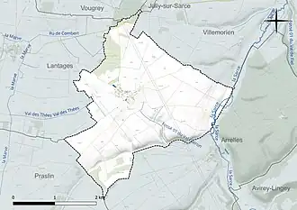 Carte en couleur présentant le réseau hydrographique de la commune