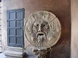 Vestige : la Bocca della Verita.