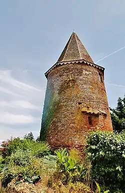 Le vieux moulin.