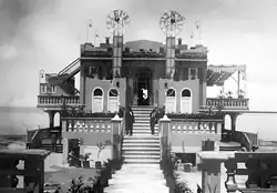 Description de cette image, également commentée ci-après